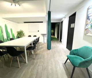 Bureau privé 130 m² 14 postes Coworking Rue des Allumettes Aix-en-Provence 13100 - photo 3